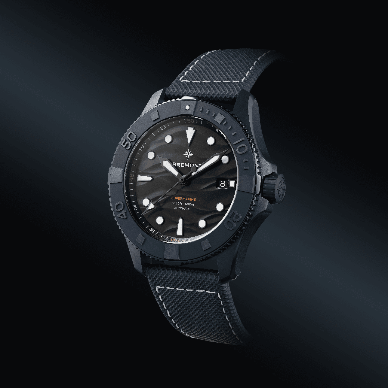 Montre de plongée Bremont Supermarine noire à bracelet textile