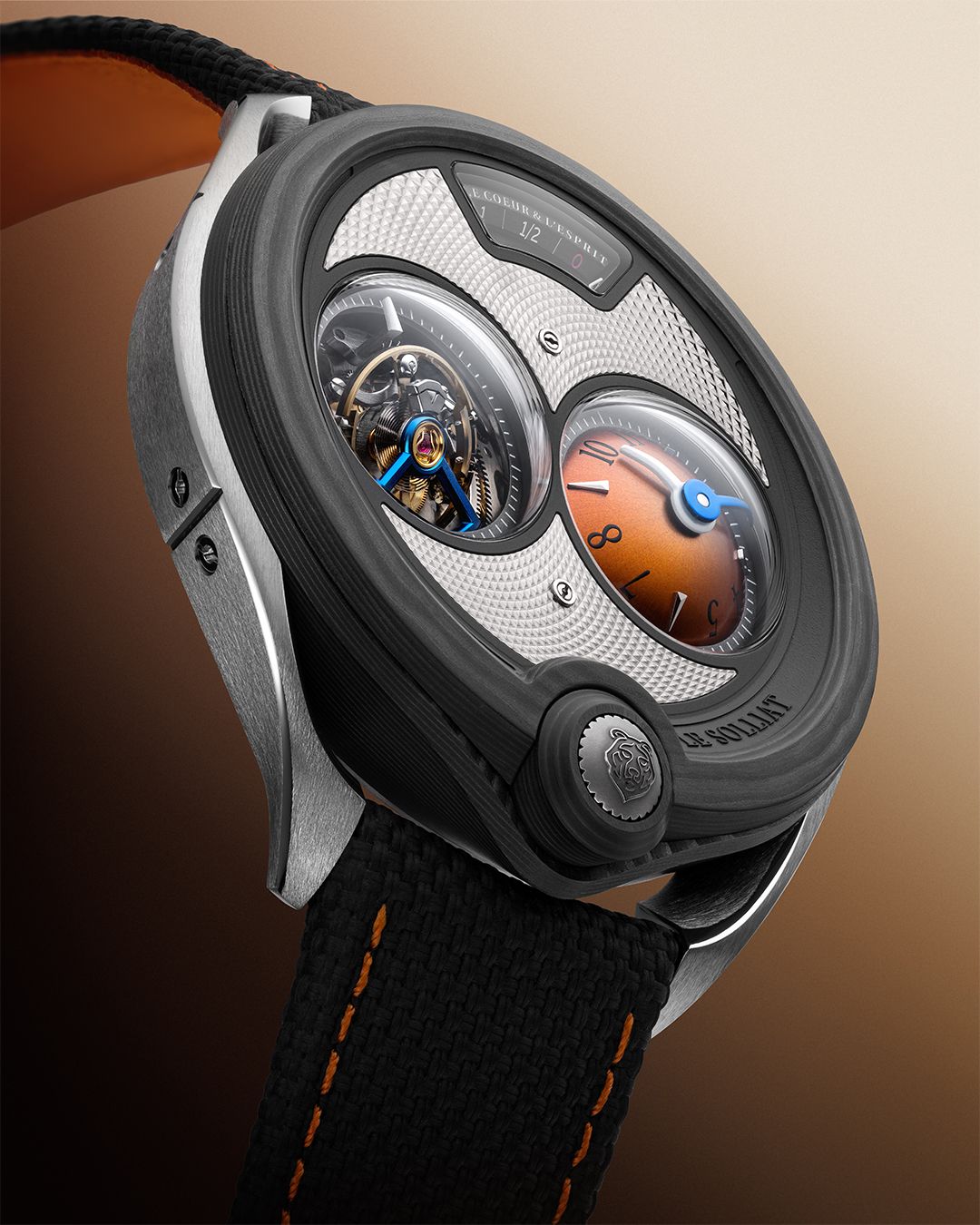 Montre mécanique de luxe avec tourbillon apparent