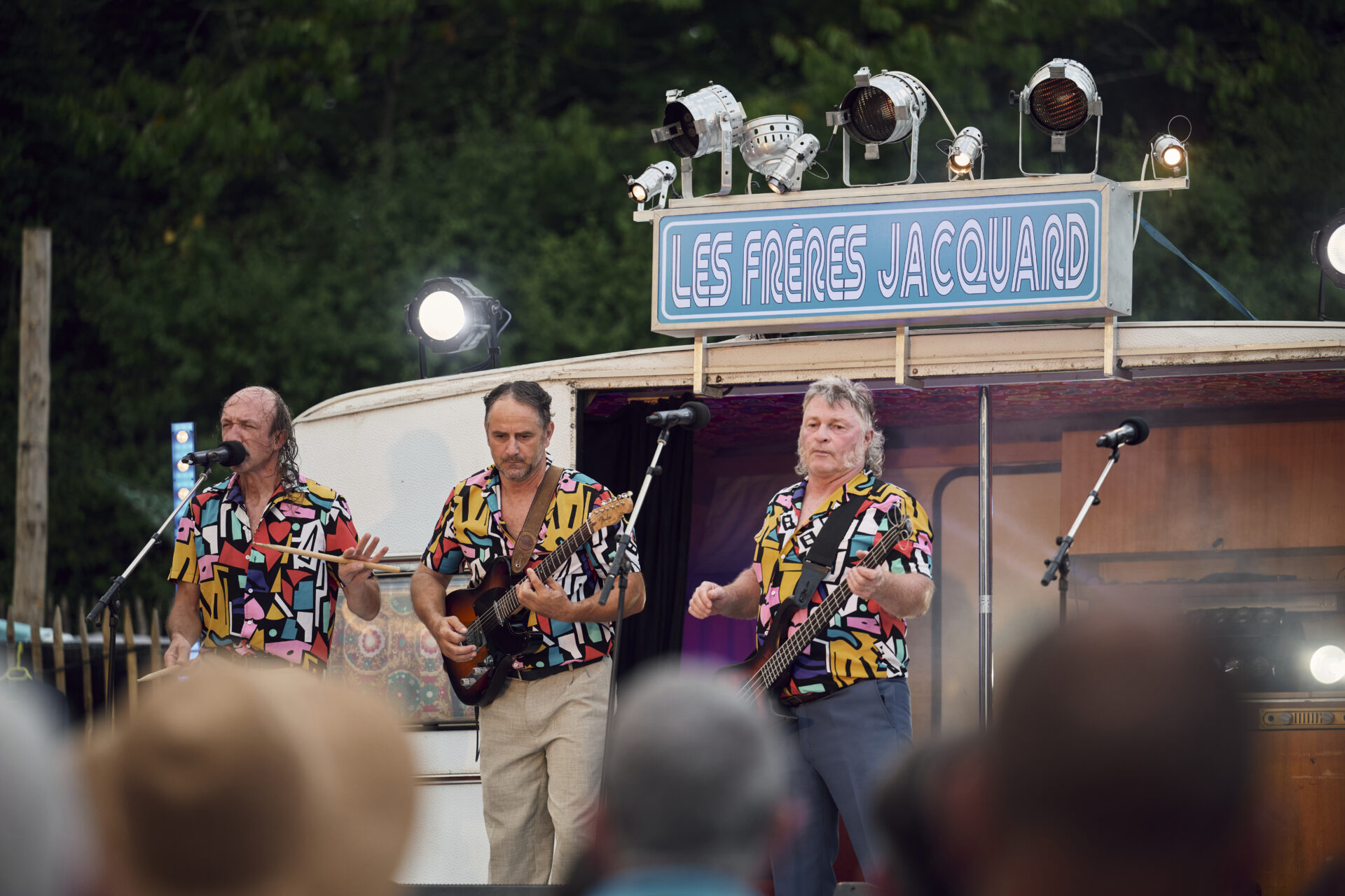 Groupe Les Frères Jacquard en concert extérieur